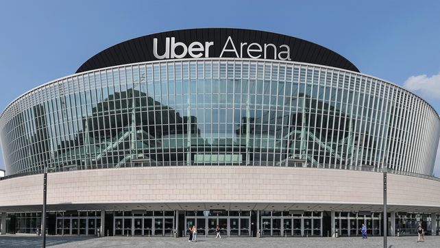 Burgermeister, Uber Arena, Anschutz Entertainment Group, AEG, Systemgastronomie, Fast-Food-Kette, Partnerschaft, Levy, Robert Fügert, Expansion, Gastronomie, Hotellerie, Berlin