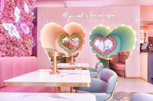 EL&N, Café, rosa, Düsseldorf