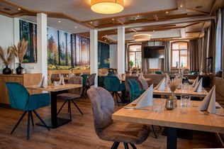 Hotel Post, Laichingen-Feldstetten, Familie Gekeler, Wellness-Bereich, Küche, Modernisierung, Day-Spa, GreenSign, Nachhaltigkeit, Hotellerie, Gastronomie, Schwäbische Alb, Poststube