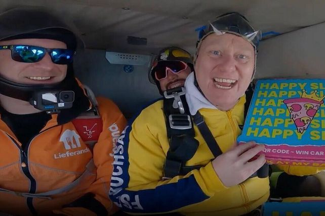 Knossi, Trymacs, Pizza, Lanch