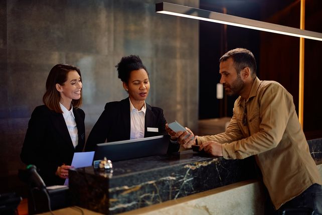 Hotelverband Deutschland IHA, KI in der Hotellerie, Roadshow Hotellerie 2026, künstliche Intelligenz Hotels Deutschland, IHA vor Ort KI, Hotelveranstaltungen Deutschland