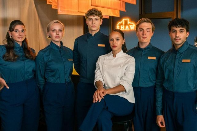 Prime Video, Superior, Schweizer Hotelfachschule, Swiss Hotel Academy Walding, Zodiac Pictures, Franziska Margarete Hoenisch, Zoe Fürmann, Hotellerie, Serie, Bayern, Schweiz