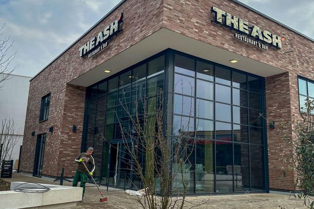 The ASH, Main-Taunus-Zentrum