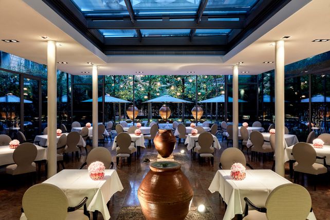 Hotel Mandala Restaurant Facil