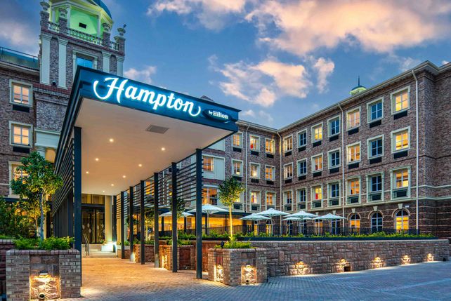 Hampton by Hilton
