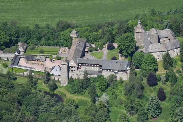 Burg Schnellenberg