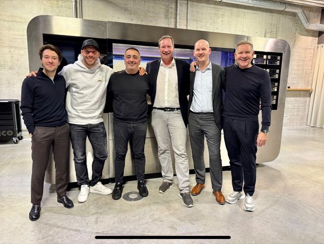 Circus SE, Roboter, CA-1, Podolski, Mangal, Döner