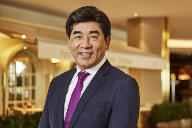 Tashi Takang, Grand Elysée 