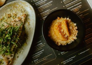 Zusje Düsseldorf, Zusje Deutschland, Andreas Quartier Düsseldorf, Erlebnisgastronomie Düsseldorf, Restaurant Neueröffnung Düsseldorf, Gastronomie Nordrhein-Westfalen, Zusje Aachen, Tapas Restaurant Düsseldorf, Gastronomiekonzept Niederlande, Düsseldorf Altstadt Restaurant