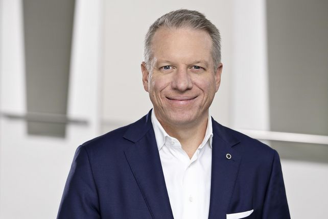 Stefan Frank, Steigenberger 