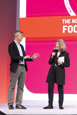 DEHOGA Forum Systemgastronomie & Catering, Anuga, Gastronomie, Catering, Fachkräftemangel, steigende Preise, Künstliche Intelligenz (KI), digitale Transformation, Erfolgskonzepte, Zukunftsstrategien, Außer-Haus-Markt, Koelnmesse, DEHOGA Bundesverband