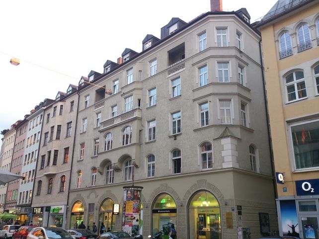 Neues Wirtshaus eröffnet an geschichtsträchtiger Stelle in München