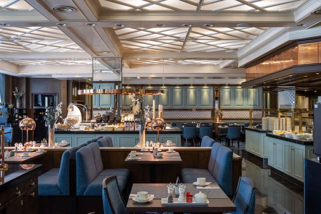 SEO-Keywords: Maritim Hotel Darmstadt, Renovierung, Tagungsräume Darmstadt, Hotellerie, MICE Darmstadt, Hotelmodernisierung, Konferenzhotel, Wellnessbereich, Gastronomie, Businesshotel Darmstadt, Veranstaltungen Darmstadt, Hotel nahe Hauptbahnhof Darmstad