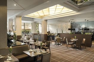 Radisson Blu Salzburg, Wyndham Grand Salzburg, GCH Hotel Group, Salzburg Konferenzhotel, Tagungshotel Salzburg, Radisson Blu Hotel Conference Centre Salzburg, Meetings Salzburg, Kongresshotel Österreich, Businesshotel Salzburg, Hotelmarkt Salzburg