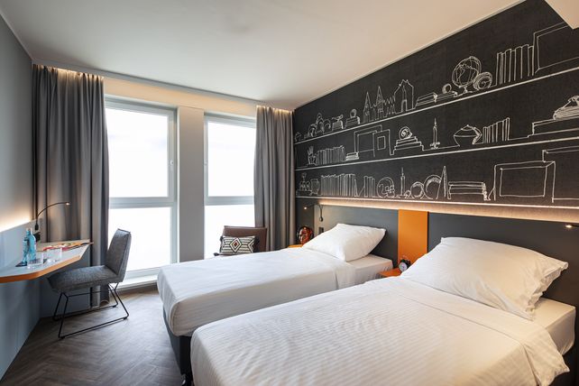 Loginn Hotel Köln Airport