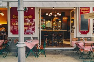 Kuchel Eck, Josef Laggner, Berlin, Charlottenburg-Wilmersdorf, Ludwigkirchplatz, Eckkneipe, Gastronomie Berlin, Laggner Gruppe, Berliner Kneipenkultur, Restaurantöffnung Berlin