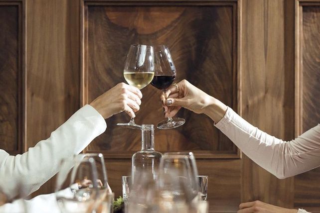 Alkoholfreier Wein, Gastronomie 