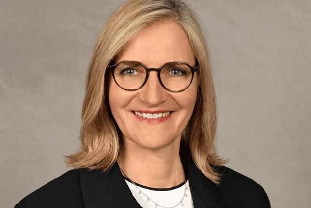 Anja Lichter, Romantik Hotels & Restaurants, Director Leisure Sales, touristischer Vertrieb, Reiseveranstalter, Gruppenreisen, Busreisen, Dorint Hotelgruppe, Personalwechsel Hotellerie