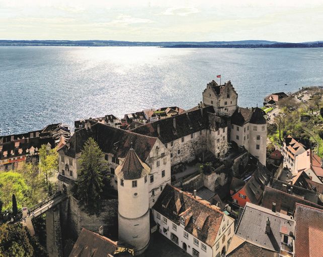 Bodensee Tourismus, Saisonstart 2026, VTWB, Bodensee-Schiffsbetriebe, Insel Mainau, Pfänderbahn, Säntis-Bahn, Pfahlbaumuseum Unteruhldingen, Affenberg Salem, Burg Meersburg, Bodensee Besucherzahlen, Tourismus Bodensee, Ferienwohnpark Immenstaad