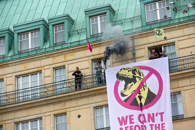 Rauchbomben, Adlon, Extinction Rebellion