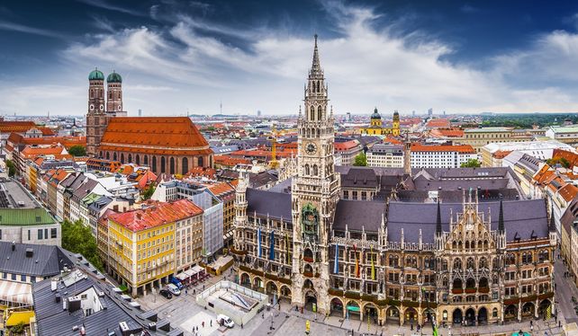 München, Ferienwohnungen, Registrierungspflicht, Airbnb, Booking.com, Zweckentfremdungsgesetz, Wohnraum, Sozialreferat München, Verena Dietl, Stadtrat München, Zweckentfremdung, Wohnungsmarkt, Leerstand, Bundesnetzagentur, Ferienwohnungsvermietung