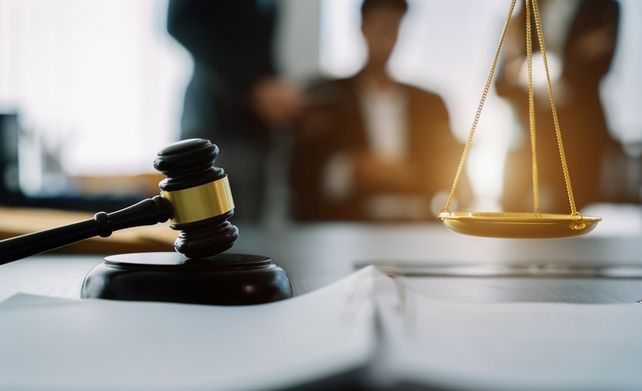 Freiburg, Gastronomie, Sozialversicherungsbetrug, Finanzkontrolle Schwarzarbeit, Zoll, Hauptzollamt Lörrach, Urteil, Bewährungsstrafe, Schwarzarbeit, Gastgewerbe