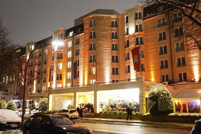 Block-Entführer, Elysée-Hotel