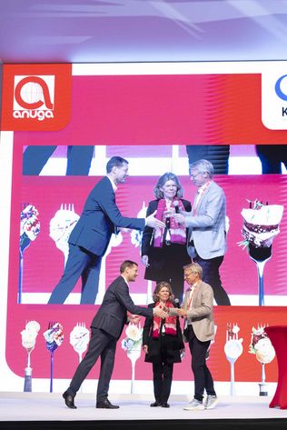 DEHOGA Forum Systemgastronomie & Catering, Anuga, Gastronomie, Catering, Fachkräftemangel, steigende Preise, Künstliche Intelligenz (KI), digitale Transformation, Erfolgskonzepte, Zukunftsstrategien, Außer-Haus-Markt, Koelnmesse, DEHOGA Bundesverband