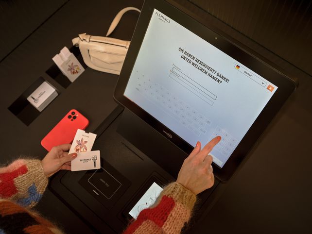 Flemings-Hotels, Automaten, Check-In