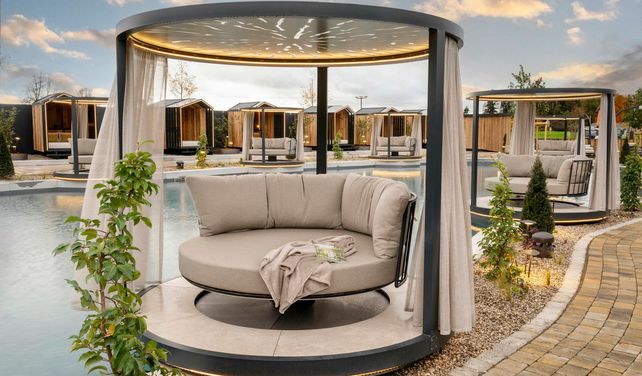 Hotel Das Stemp, Stemp Oasee, Wellness, textilfreier Freiraum, Naturpool, Seesauna, Schneeraum, Granit-Whirlpool, Schaukelwald, Wellnessurlaub, Bayern.