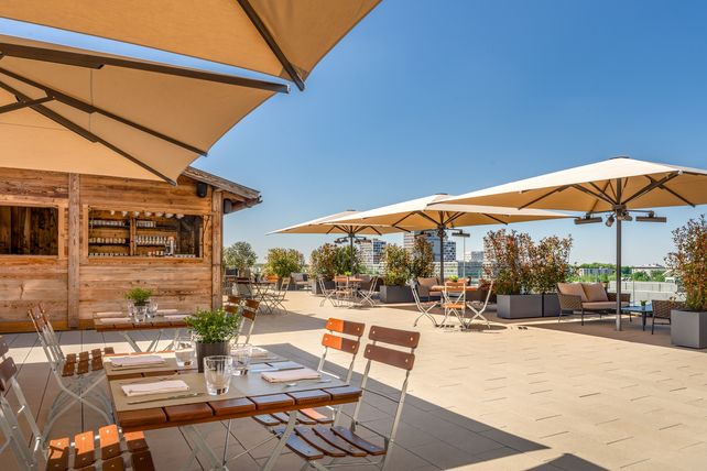 Rooftop Terrasse München Marriott Hotel City West