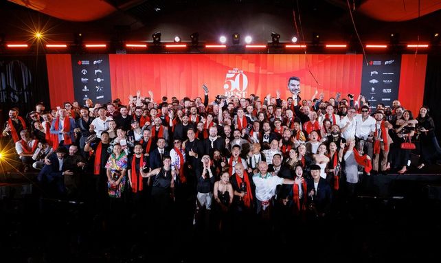 The World’s 50 Best Bars 2025, Bar Leone, Hongkong, Lorenzo Antinori, The Best Bar in Asia, Sips, Simone Caporale, Moebius Milano, Mirror Bar, Gastronomie, Hotellerie, Bar-Community, Cocktailkultur