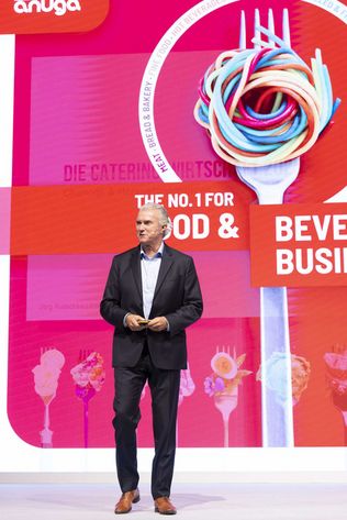 DEHOGA Forum Systemgastronomie & Catering, Anuga, Gastronomie, Catering, Fachkräftemangel, steigende Preise, Künstliche Intelligenz (KI), digitale Transformation, Erfolgskonzepte, Zukunftsstrategien, Außer-Haus-Markt, Koelnmesse, DEHOGA Bundesverband