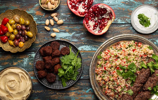 Wuppertal Restaurant kostenloses Essen, Ahmad Daoud Al Moudyaf, Bedürftige Mahlzeiten Gastronomie Deutschland, Restaurant ohne Geld essen, syrisch libanesisches Restaurant Wuppertal