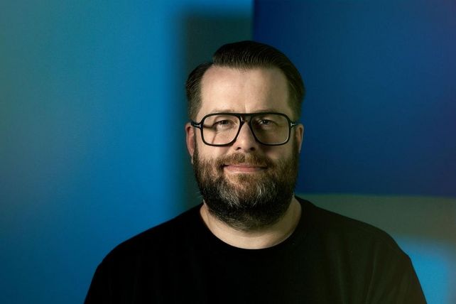 Denis Jahn, Laesâ, Stuttgart