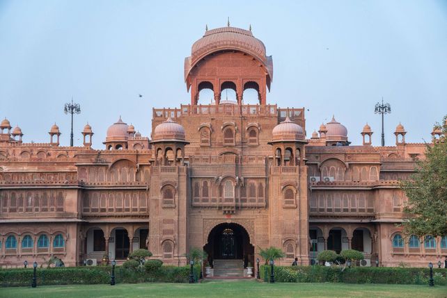 Trendfarbe 2025 Mocha Mousse