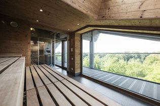 Wellnesshotel Wittelsbach, Bad Füssing, Design-Boutiquehotel, Hotellerie, Gastronomie, Bayerisches Golf- und Thermenland, Spa, Sky-Sauna, Jens Bernitzky, Svenja Hansen, Hotellerie Deutschland, Design-Hotel, Thermenregion, Bayern