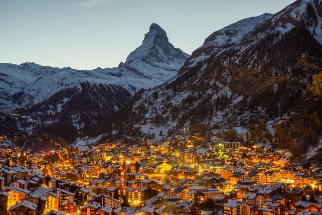 Mehrwertsteuer Schweiz, MWST-Sondersatz, Beherbergungsleistungen, Mehrwertsteuer Hotellerie, Ständerat, Sondersatz 3,8 Prozent, HotellerieSuisse, GastroSuisse, Schweizer Tourismus-Verband, Tourismus Schweiz, Mehrwertsteuer 2031