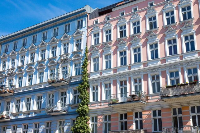 Mehrwertsteuer, Online-Plattformen, Hotellerie