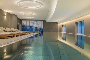 A-ROSA Tegernsee, Caro & Selig, DSR Hotel Holding, A-ROSA Resort GmbH, DERTOUR Group, Union Investment, Betreiberwechsel Tegernsee, Hotel Tegernsee, Moritz Dürler