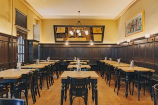 Kuchel Eck, Josef Laggner, Berlin, Charlottenburg-Wilmersdorf, Ludwigkirchplatz, Eckkneipe, Gastronomie Berlin, Laggner Gruppe, Berliner Kneipenkultur, Restaurantöffnung Berlin