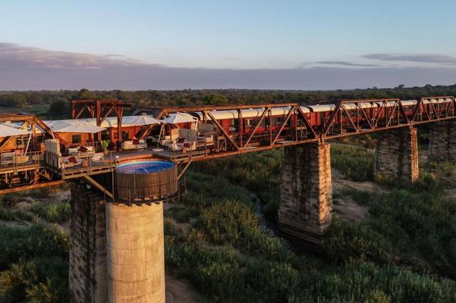 Kruger Shalati Lodge