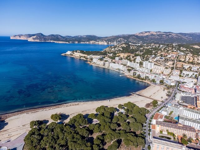 Hotel Zafiro Rey Don Jaime, Santa Ponça, Calvià, Mallorca Hotel Unfall, Teileinsturz Hotel, Speisesaal Einsturz, Diario de Mallorca, Feuerwehr Einsatz Mallorca, Guardia Civil Unfall