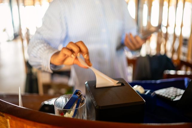Germania Inkasso, Forderungsmonitor, Hotellerie, Gastronomie, Imbiss, offene Forderungen, Inkassoforderungen, Zahlungsdauer, Forderungsmanagement, Zahlungsindex, Gläubiger, vollständige Zahlung