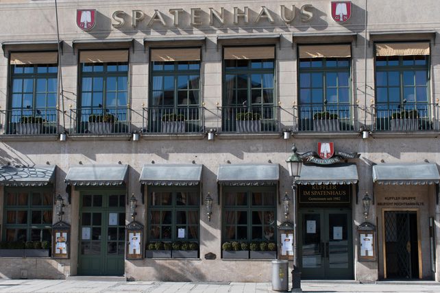 Spatenhaus an der Oper, Kuffler-Gruppe, München, schwerer Bandendiebstahl, Polizeidurchsuchung, Gastronomie, Ermittlungen, Kriminalpolizei München, Stephan Kuffler, Restaurantbetrug