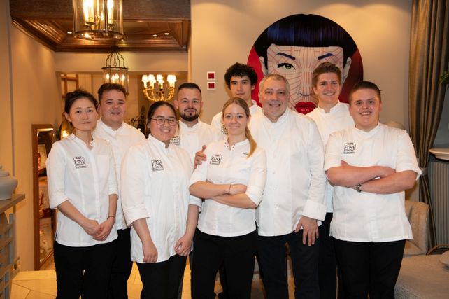 Victor’s Fine Dining by Christian Bau, Christian Bau, drei Michelin-Sterne, 20-jähriges Jubiläum, Victor’s Residenz-Hotel Schloss Berg, Perl-Nennig, Hartmut Ostermann, Susanne Kleehaas, Spitzengastronomie, bau.stil, Tag der Deutschen Einheit, Guide Michelin, Mentor Chef, La Liste