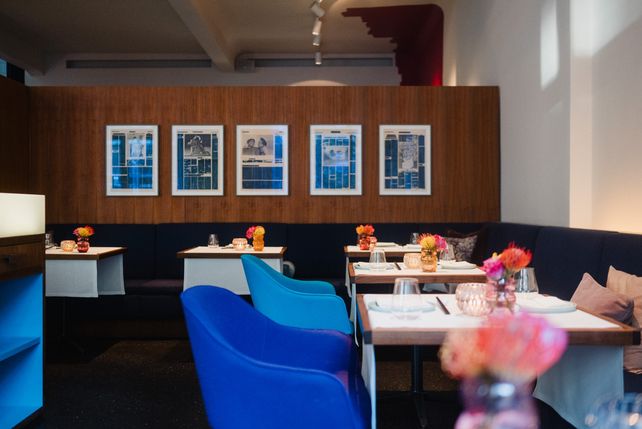 Restaurant Tim Raue, Early Kolibri Menü, Tim Raue Berlin, Fine Dining Berlin, Zwei-Sterne-Restaurant Berlin, Wochenendreservierung Berlin, Marie-Anne Wild, Kolibri Menü