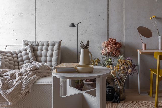 Locke at East Side Gallery