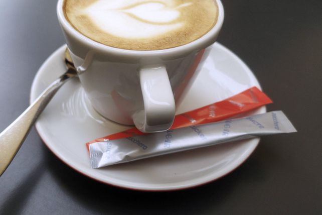 EU plant Verbot von Zucker, Senf oder Shampoo in Mini-Verpackungen