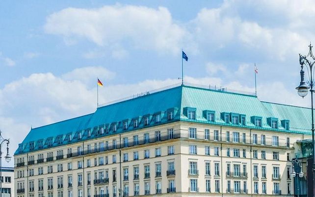 Adlon Letzte Generation